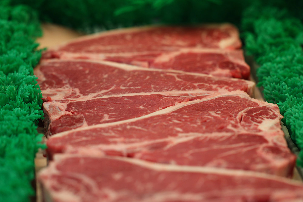 This image icon displays the Purdy's Quality Meats Beef Loin Porterhouse Steak image