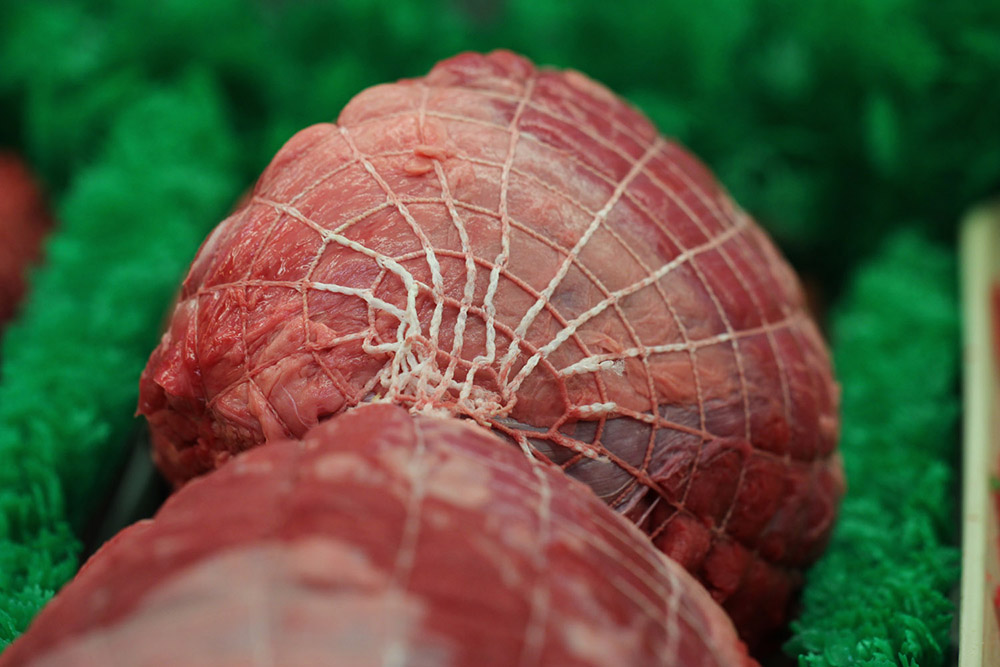 This image icon displays the Purdy's Quality MeatsBeef Round Sirloin Tip Roast image